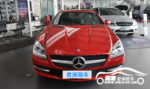 奔驰SLK200(跑车)-海南租车三亚租车自驾游用车 奔驰SLK200(跑车)-海南租车三亚租车自驾游用车